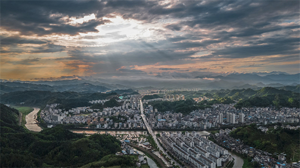 【創(chuàng)意黃山 美在徽州】皖祁門(mén)縣：一座皖贛邊城的雄心壯志（上）