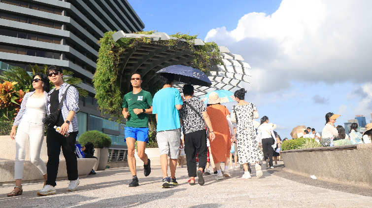 本港「最熱8月」平均氣溫29.7℃破紀(jì)錄 共錄15個(gè)熱夜