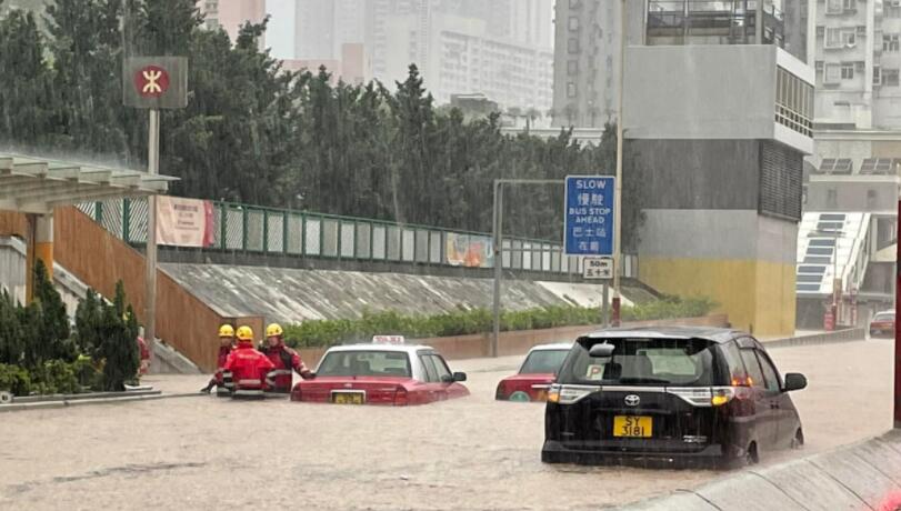 黑雨襲港｜當(dāng)局截至早7時接逾40宗水浸報告