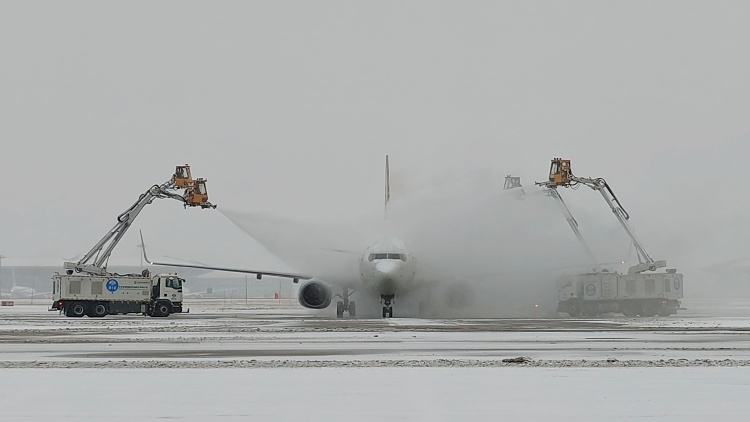 首都機(jī)場11日計劃起降航班1100架次 截至12時27分已取消65架次