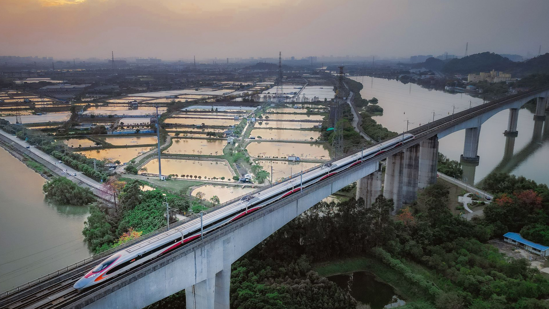 全國鐵路6月15日實行新列車運行圖 廣鐵調(diào)圖有這五大變化