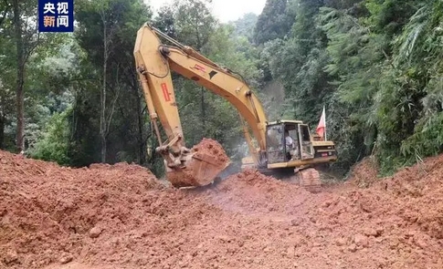 廣東梅州災(zāi)後有序恢復(fù) 所有進(jìn)村鎮(zhèn)道路已打通